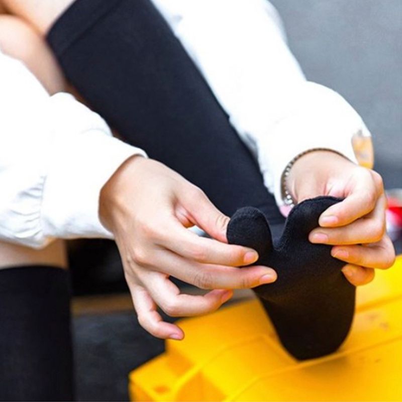 split toe socks, kimono socks, tabi socks